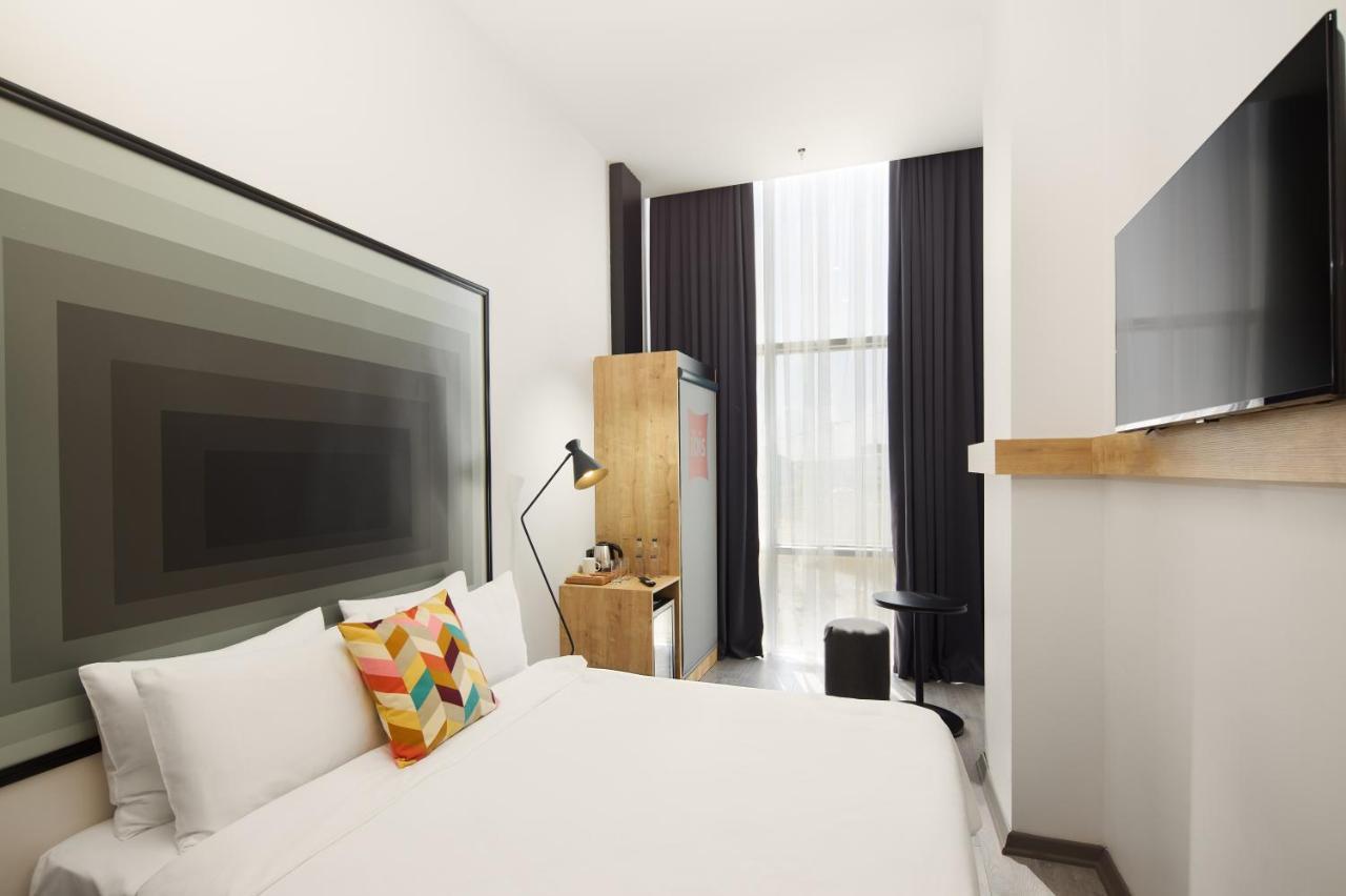 Executive King Room,1739827656:JPEG